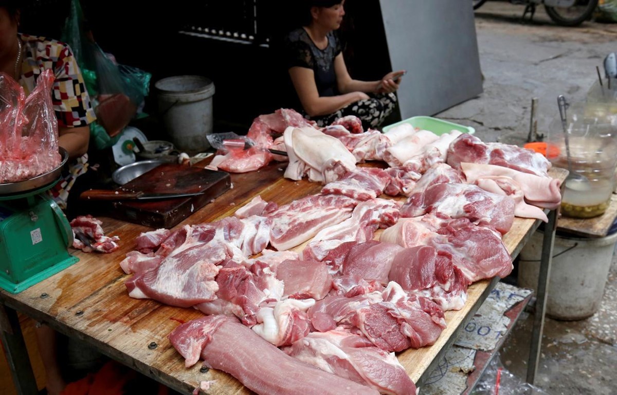 Giá thịt lợn ở miền Bắc giảm 1.000-2.000 đồng/kg